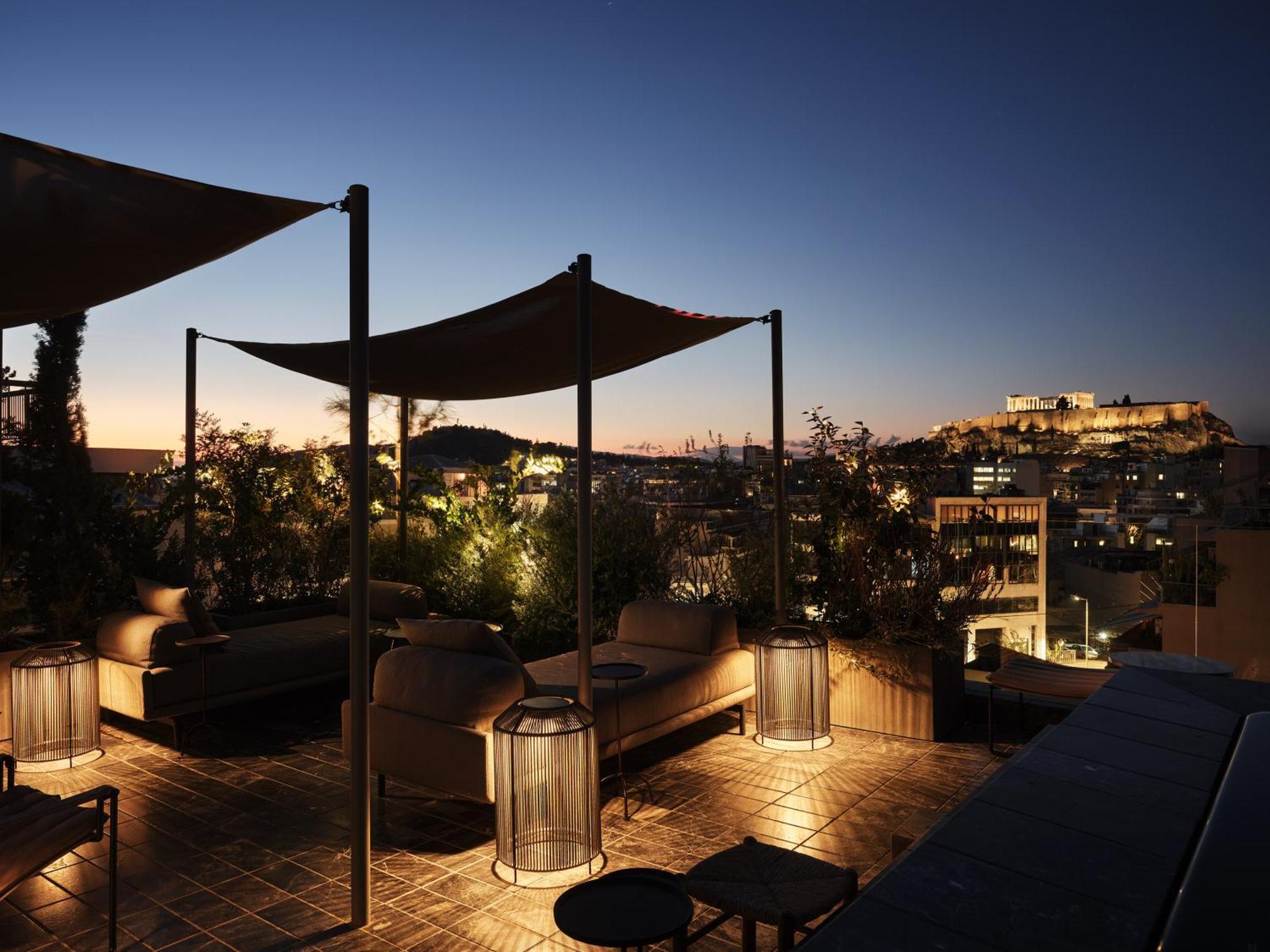 Monastik Living In Athina Hotel Atenas Exterior foto
