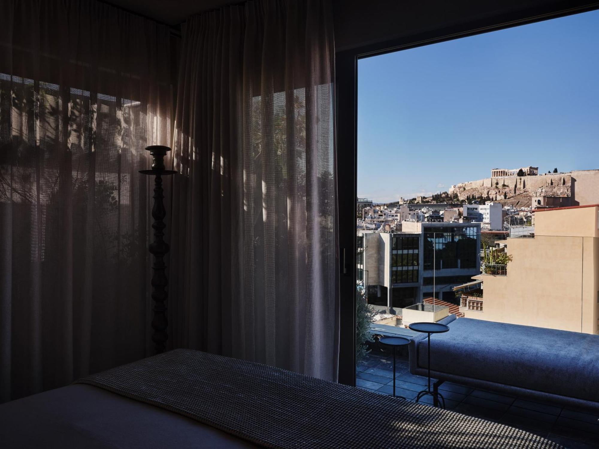 Monastik Living In Athina Hotel Atenas Exterior foto